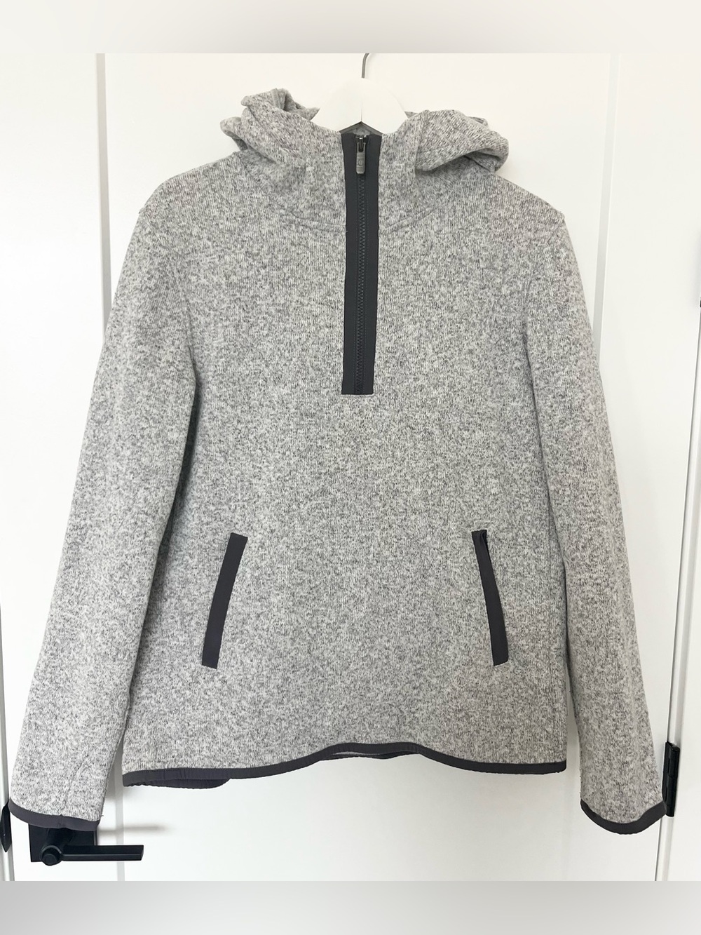 Lululemon Fleece And Thank You Pullover Hoodie Sweater Heather Gray 10 Women’s